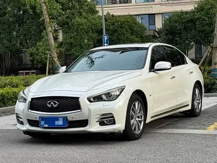 INFINITI Q50L 2015