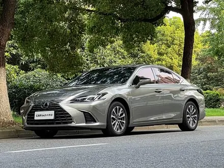 LEXUS ES — из Китая под ключ