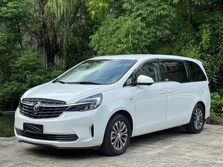BUICK GL8 — из Китая под ключ