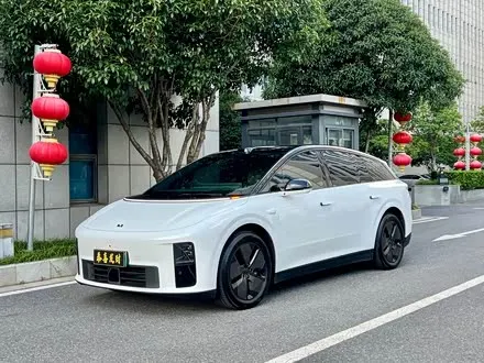 LI AUTO I6 — из Китая под ключ