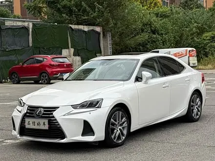 LEXUS IS — из Китая под ключ