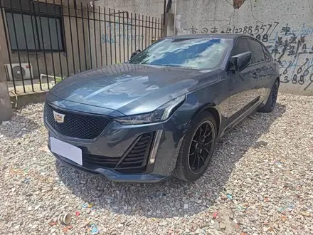 CADILLAC CT5 — из Китая под ключ