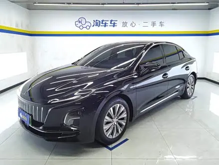HONGQI E-QM5 — из Китая под ключ