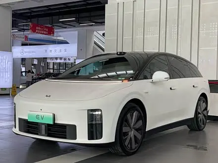 LI AUTO I6 — из Китая под ключ