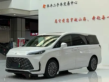 BUICK GL8 — из Китая под ключ