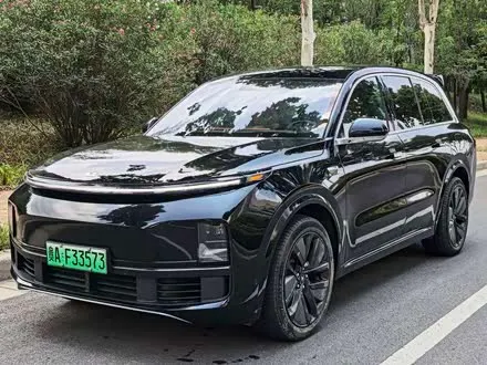 LI AUTO L8 — из Китая под ключ