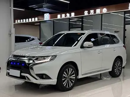 MITSUBISHI OUTLANDER — из Китая под ключ