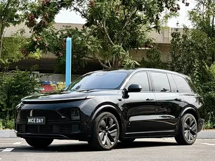 LI AUTO L9 — из Китая под ключ