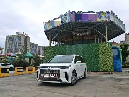 VOYAH DREAMER — из Кореи под ключ