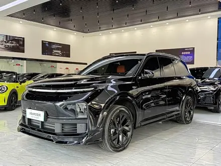 LI AUTO L8 — из Китая под ключ