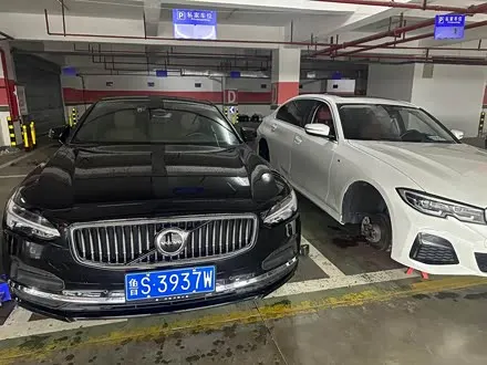 VOLVO S90 — из Китая под ключ