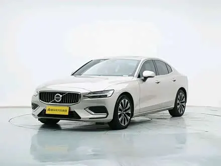 VOLVO S60 — из Китая под ключ