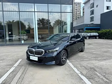 BMW I5 2025
