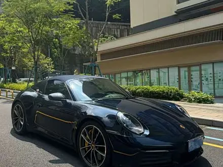 PORSCHE 911 — из Китая под ключ