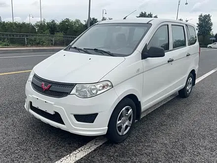WULING HONGGUANG — из Китая под ключ