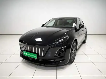 HONGQI E-QM5 — из Китая под ключ