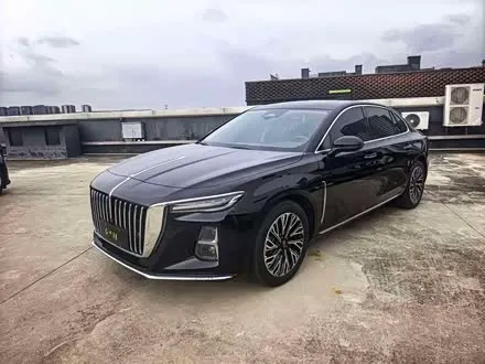 HONGQI H5 — из Китая под ключ