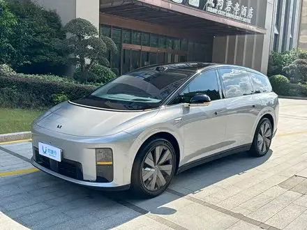 LI AUTO I8 — из Китая под ключ