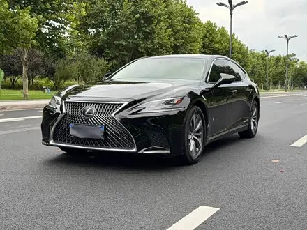 LEXUS LS — из Китая под ключ
