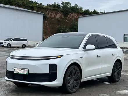 LI AUTO L6 — из Китая под ключ