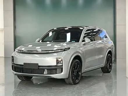LI AUTO L8 — из Китая под ключ