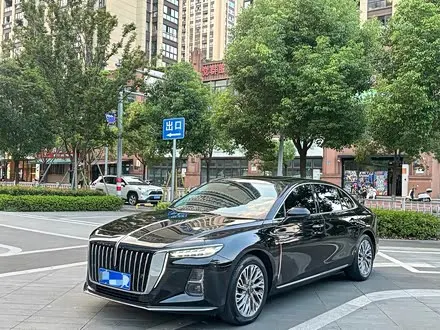 HONGQI H5 — из Китая под ключ