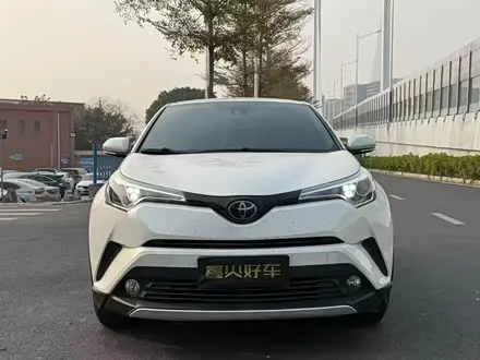 TOYOTA IZOA 2018