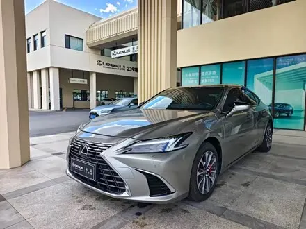 LEXUS ES — из Китая под ключ