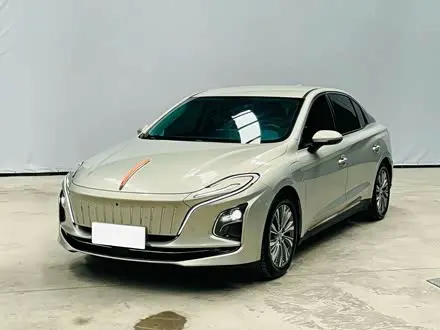 HONGQI E-QM5 — из Китая под ключ