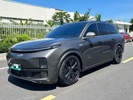 LI AUTO L8 — из Китая под ключ