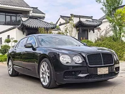 BENTLEY FLYING SPUR — из Кореи под ключ