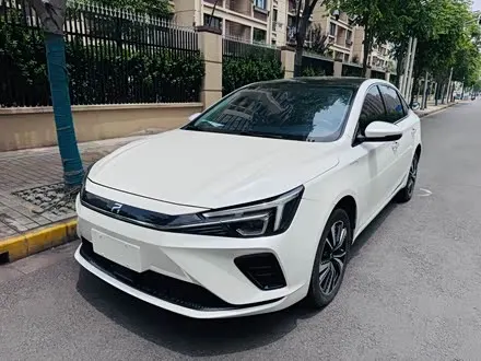 RISING AUTO ER6 — из Китая под ключ