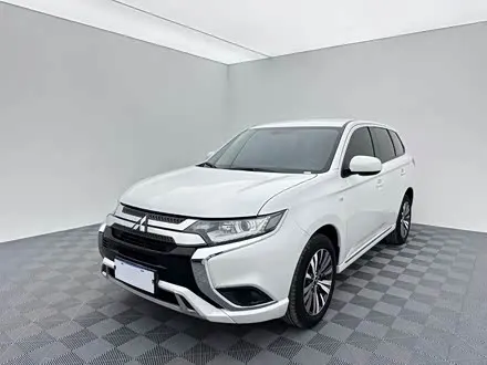 MITSUBISHI OUTLANDER 2021