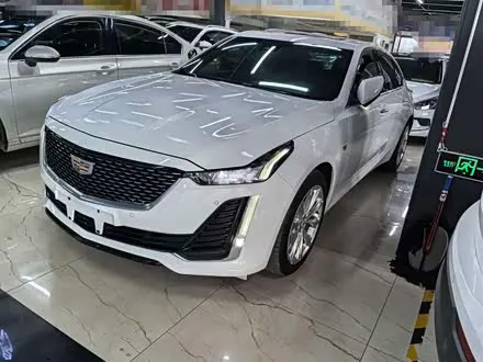 CADILLAC CT5 — из Китая под ключ