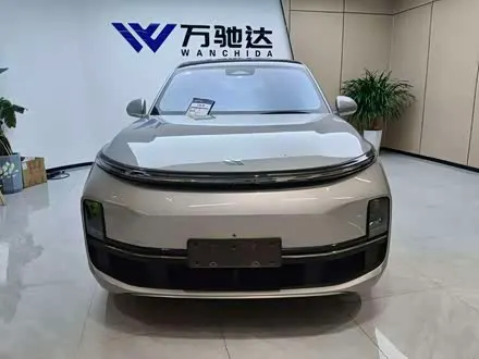 LI AUTO L8 — из Китая под ключ