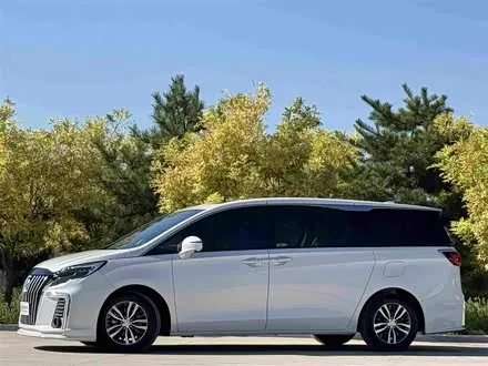 BUICK GL8 — из Китая под ключ