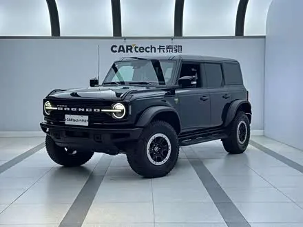 FORD BRONCO 2024