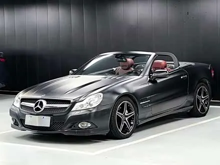 MERCEDES-BENZ SL-CLASS 2010