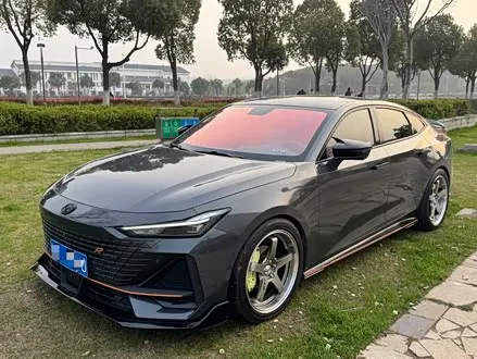 CHANGAN UNI-V — из Китая под ключ