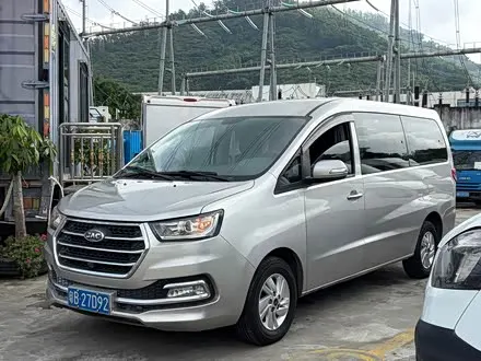 JAC REFINE M4 2017