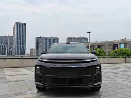 LI AUTO L6 — из Китая под ключ