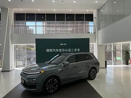 LI AUTO L8 — из Китая под ключ