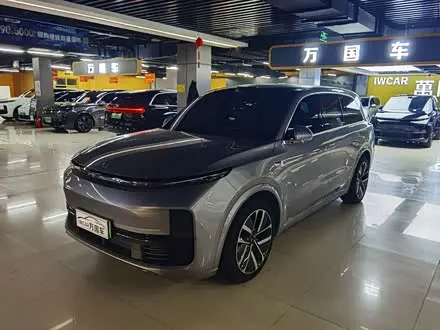 LI AUTO L9 — из Китая под ключ