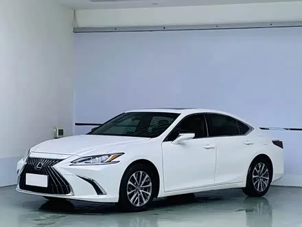LEXUS ES — из Китая под ключ