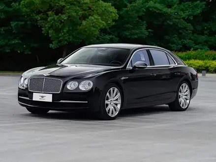 BENTLEY FLYING SPUR — из Кореи под ключ