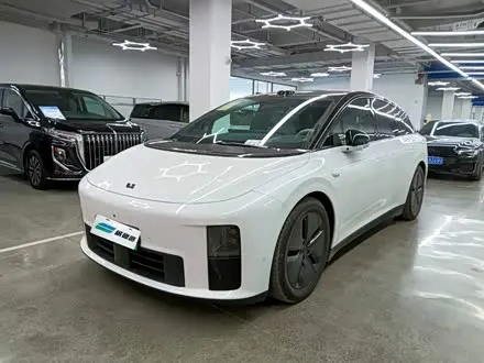 LI AUTO I6 — из Китая под ключ