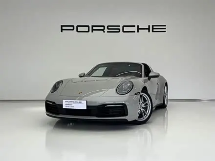 PORSCHE 911 2023