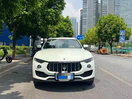 MASERATI LEVANTE — из Китая под ключ