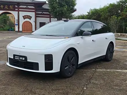 LI AUTO I6 — из Китая под ключ