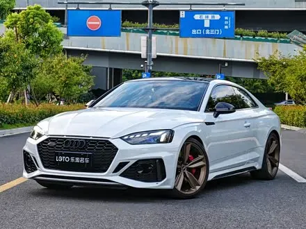 AUDI RS 5 2021